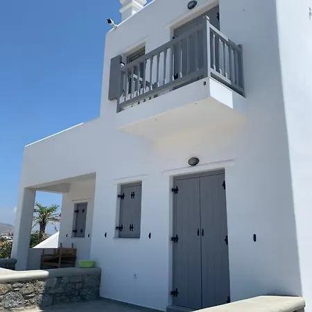 Phoenix Apartment Mykonos Town
