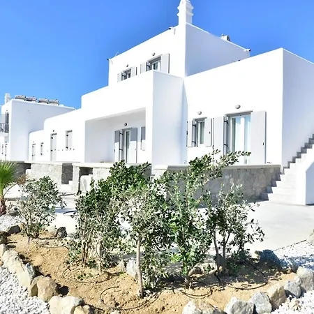 Phoenix * Mykonos Town